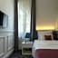 Public House Hotel