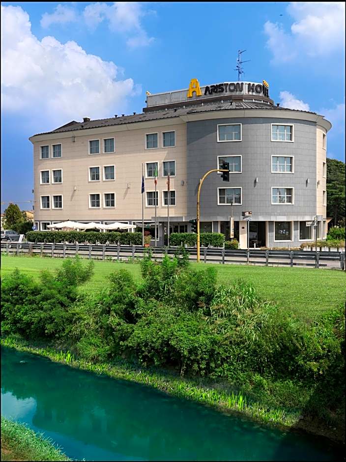Hotel Ariston