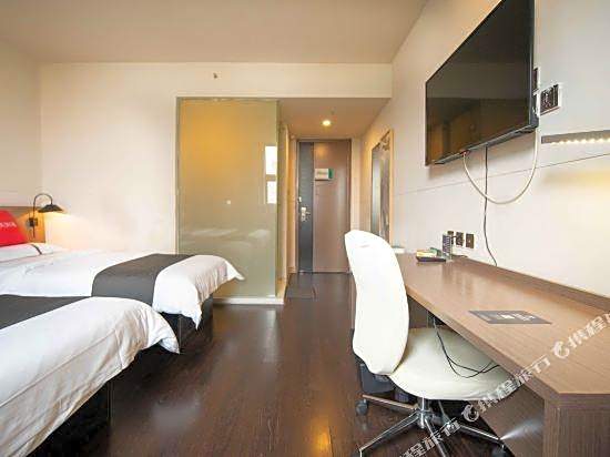 Thank Inn Shanghai Jiading Jinsha Road