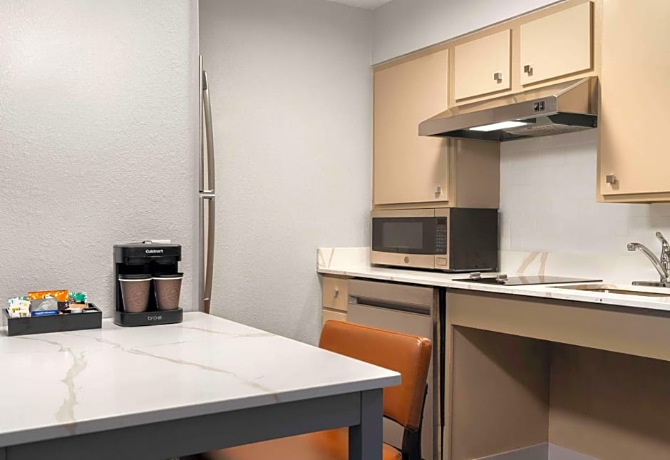 Homewood Suites By Hilton Richmond - Airport