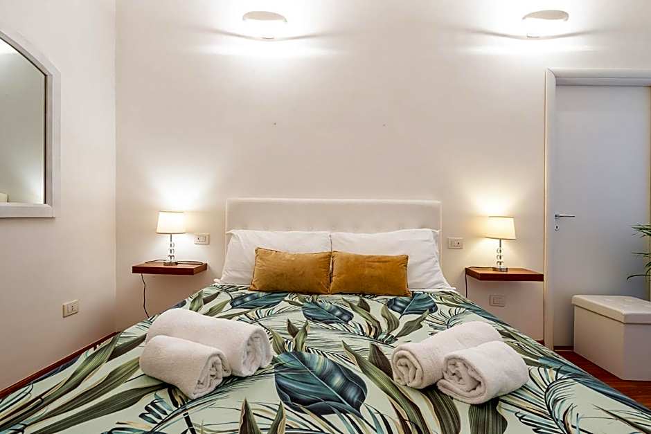 Blanco Rooms