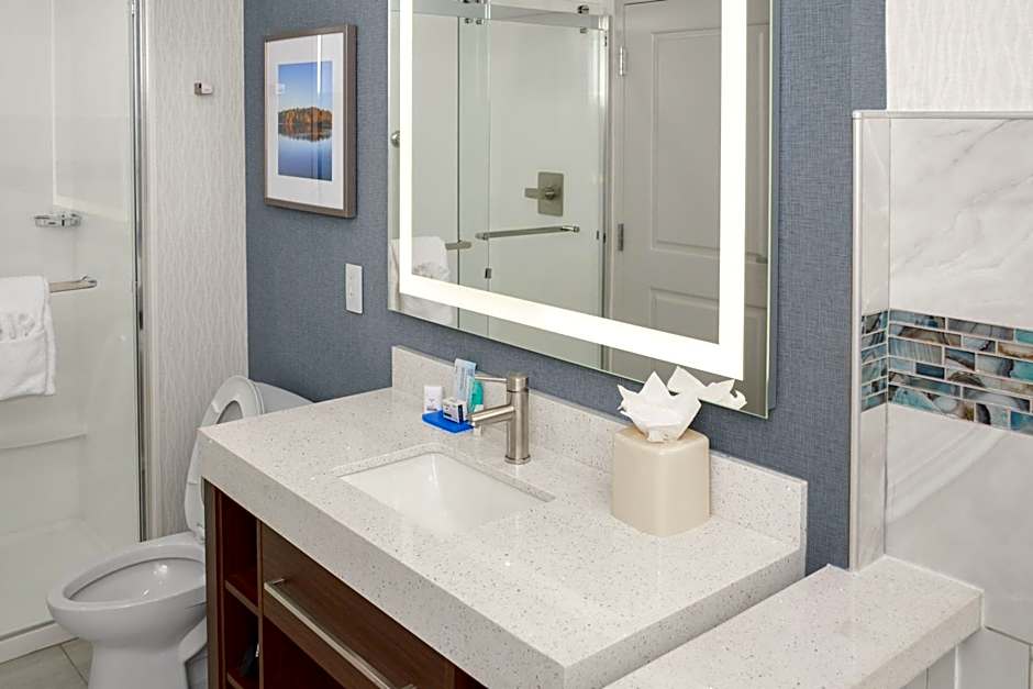 Four Points by Sheraton Fayetteville Fort Bragg