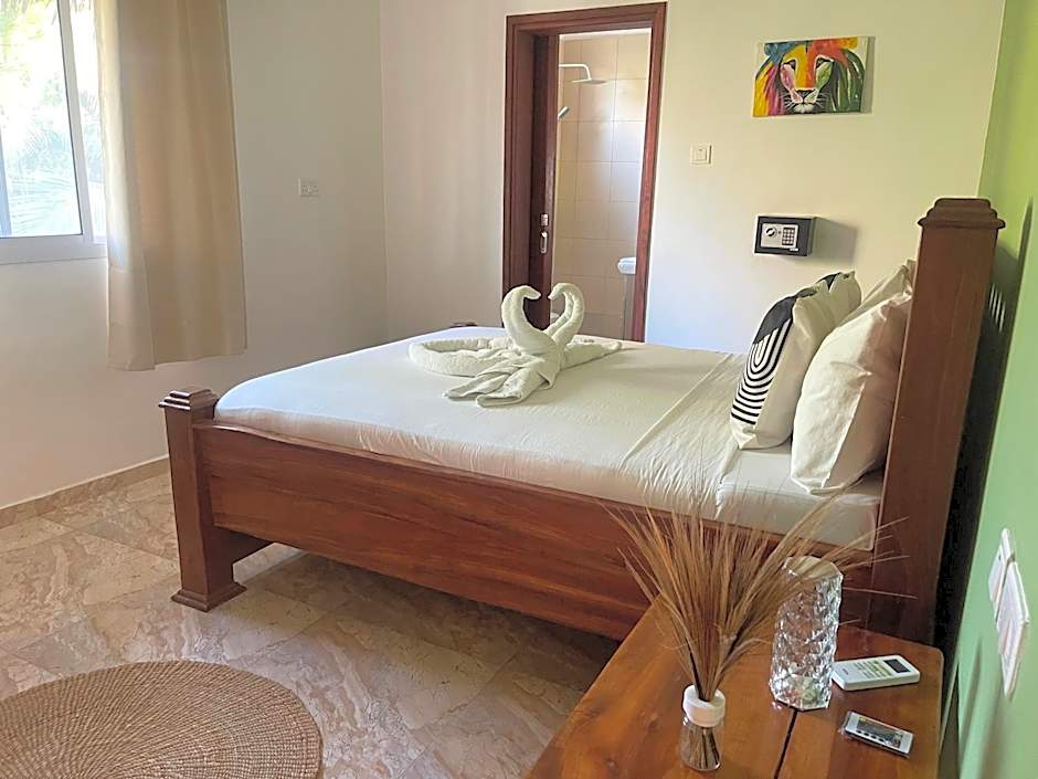 Reyna Resort By Cezere The Palm