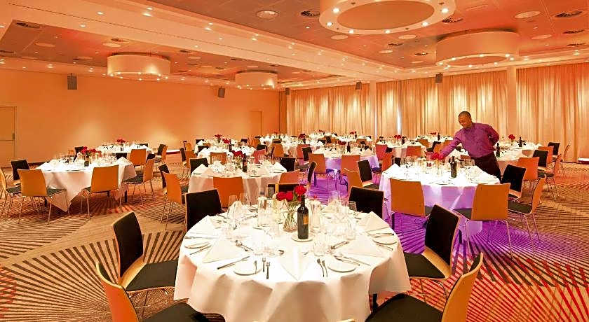 Movenpick Hotel Amsterdam City Centre