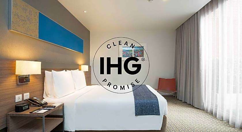 Holiday Inn Express Bangkok Sathorn By IHG