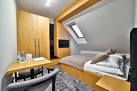 Standard Double Room without Balcony