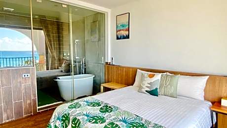 Deluxe Double Room with Sea View