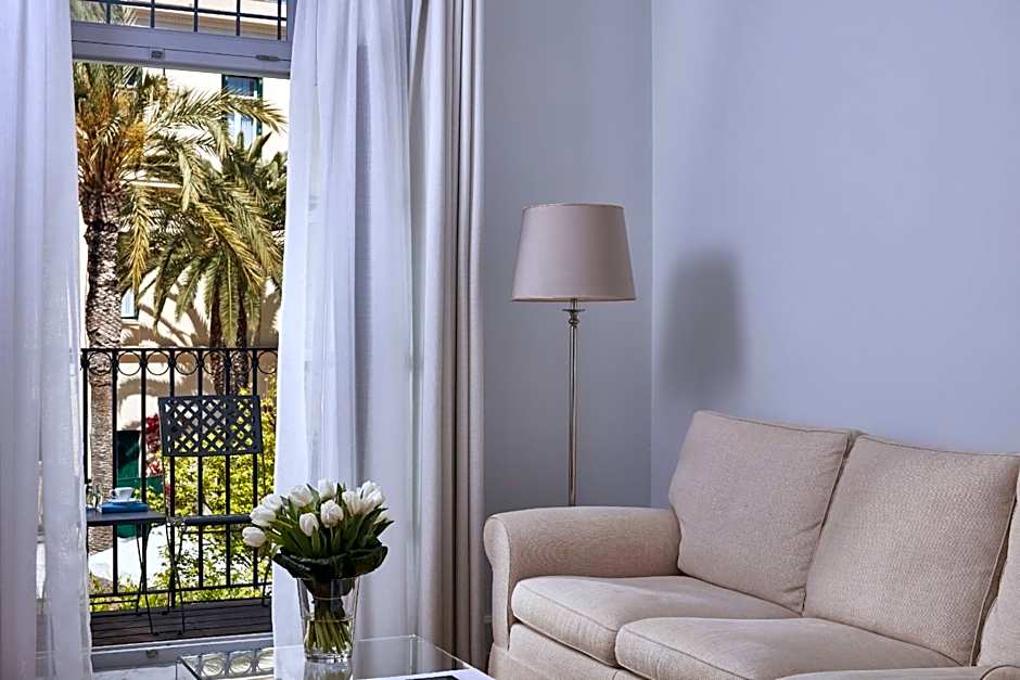 Poseidonion Grand Hotel