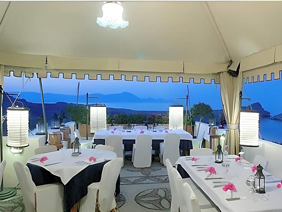 Melenos Lindos Hotel