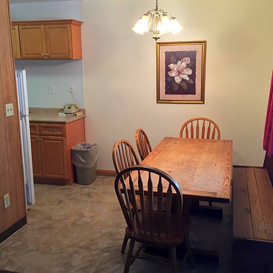MacThrift Motor Inn