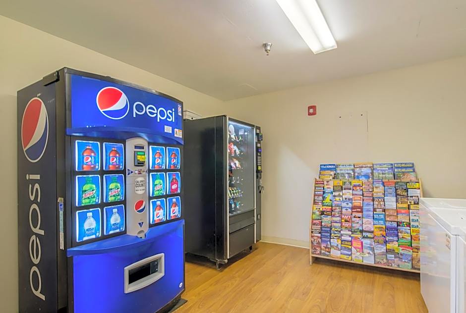 Hometowne Studios Lake Charles - Sulphur