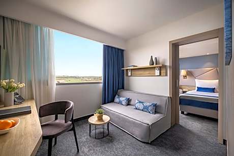 New Year Offer - Junior Suite with Garden View