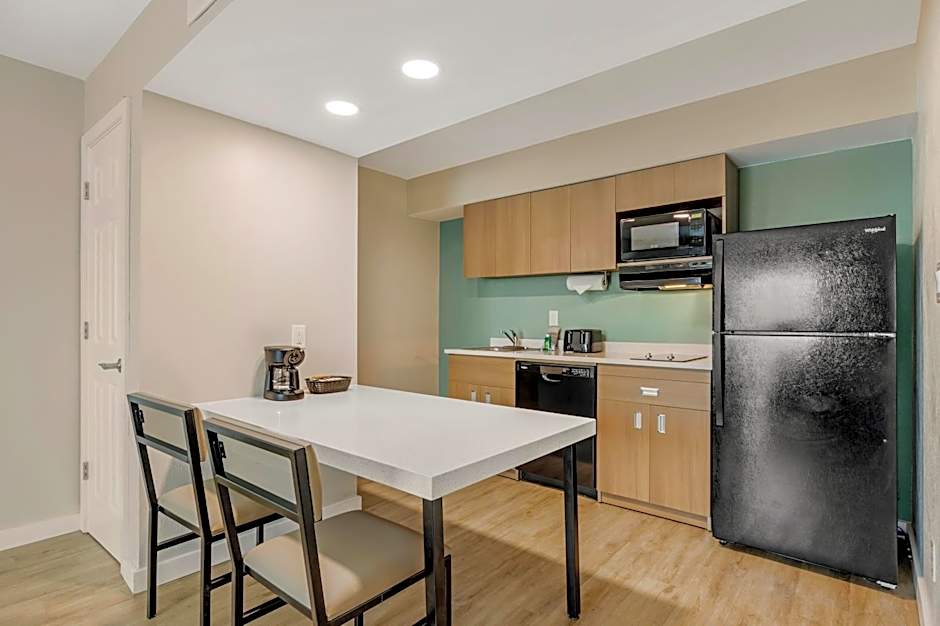 MainStay Suites Springfield South - Battlefield Rd