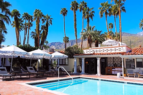 Villa Royale Inn