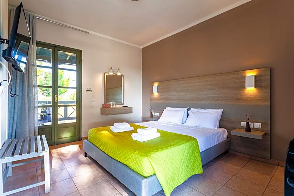 Kalogria Summer Retreats - Seimeio Strofilia, Sunny Vibes