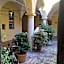 Rooms H Ercolani