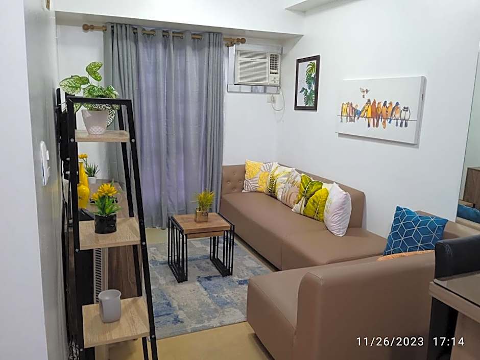 1 BR Centrio Tower 926