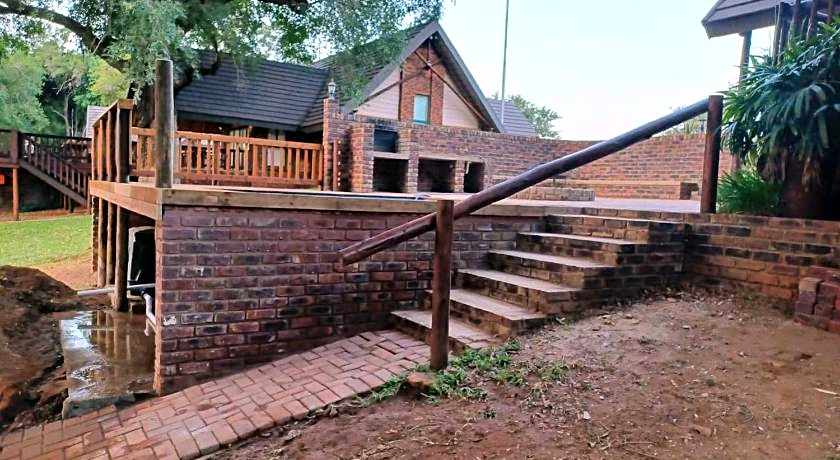 Ekuthuleni River Front Chalets