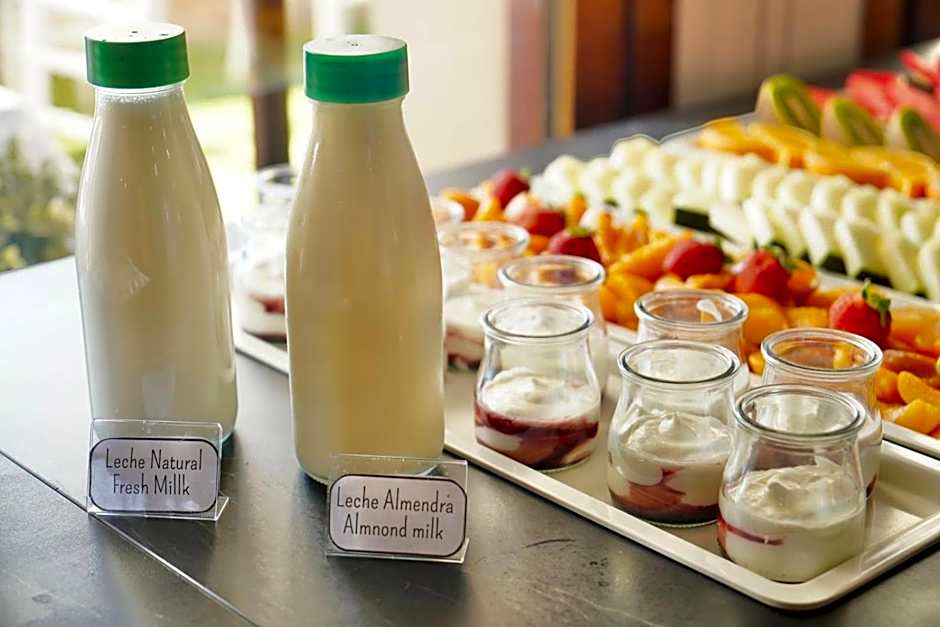 Aparthotel Los Girasoles