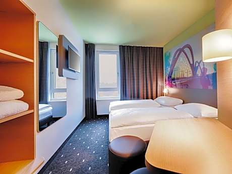 Twin room single use