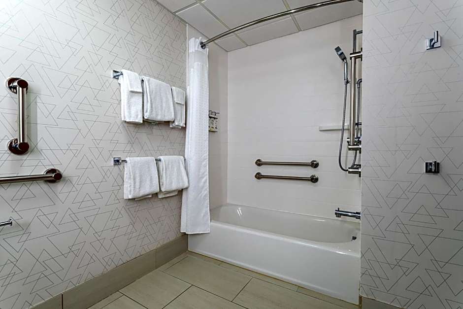 Holiday Inn Express Hotel & Suites-St. Paul By IHG