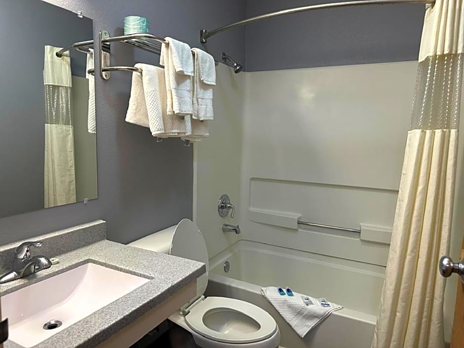 Motel 6 North Sioux City, SD I 29 North