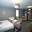 Sturdy`s Castle - Historic Coaching Inn near Blenheim Palace, Oxfordshire