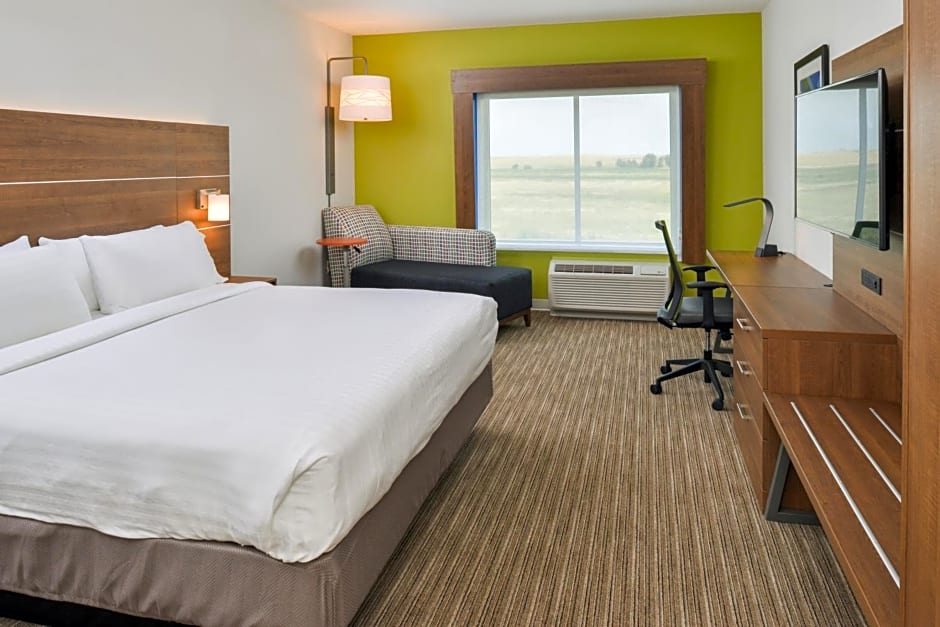 Holiday Inn Express & Suites - Chadron