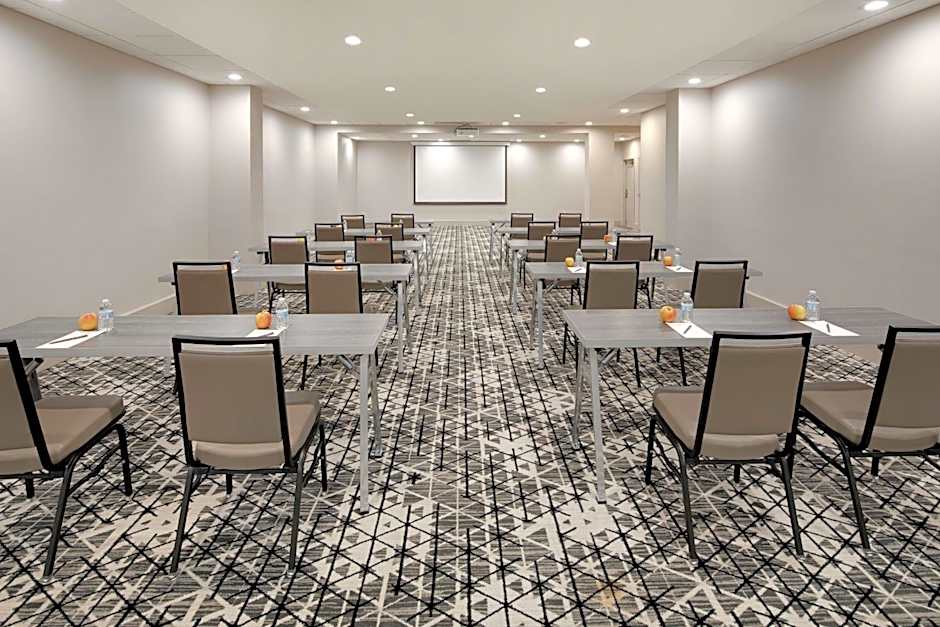 Embassy Suites by Hilton Atlanta-Perimeter Center