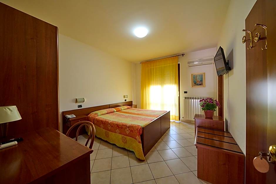 Albergo Shine