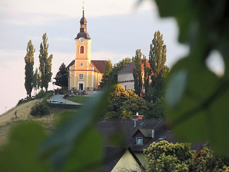 Weingut Albert, Familie Cramer