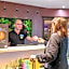 Ibis Styles Paris Tolbiac Bibliotheque