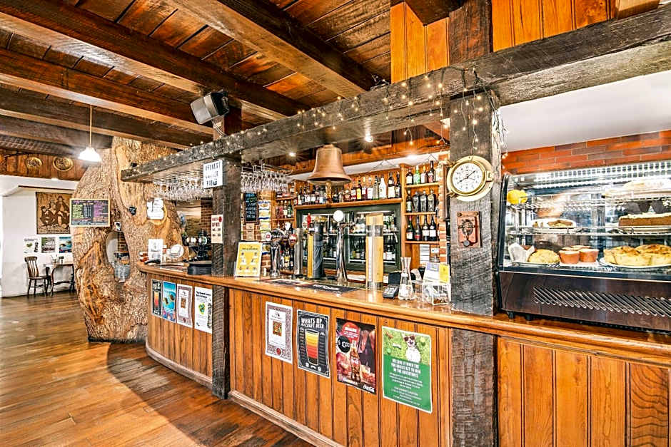 The Honest Lawyer, an Ascend Collection Hotel