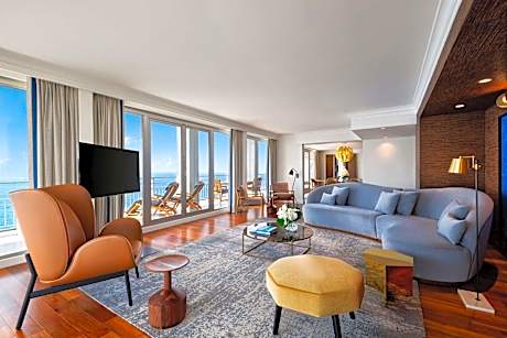 Presidential Suite, 1 Bedroom Suite, 1 King, Sea view, Terrace