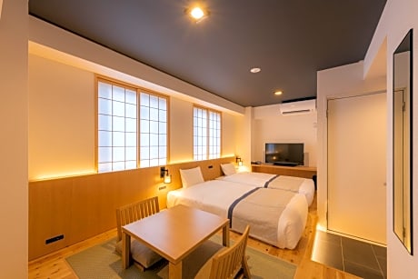 Japanese Modern Twin Room