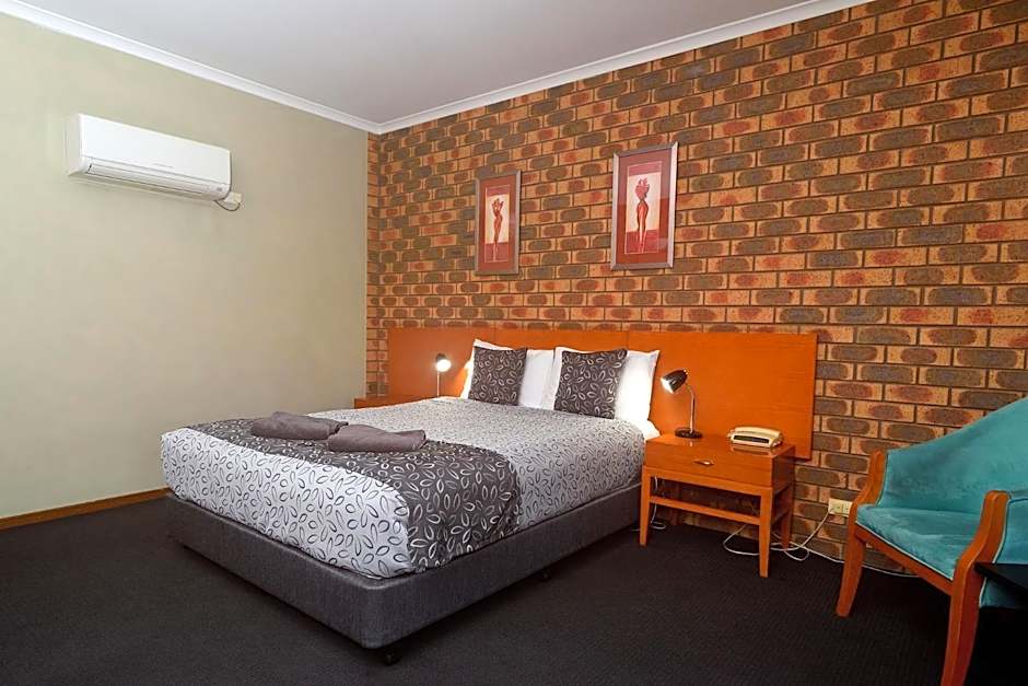 Horsham Mid City Court Motel