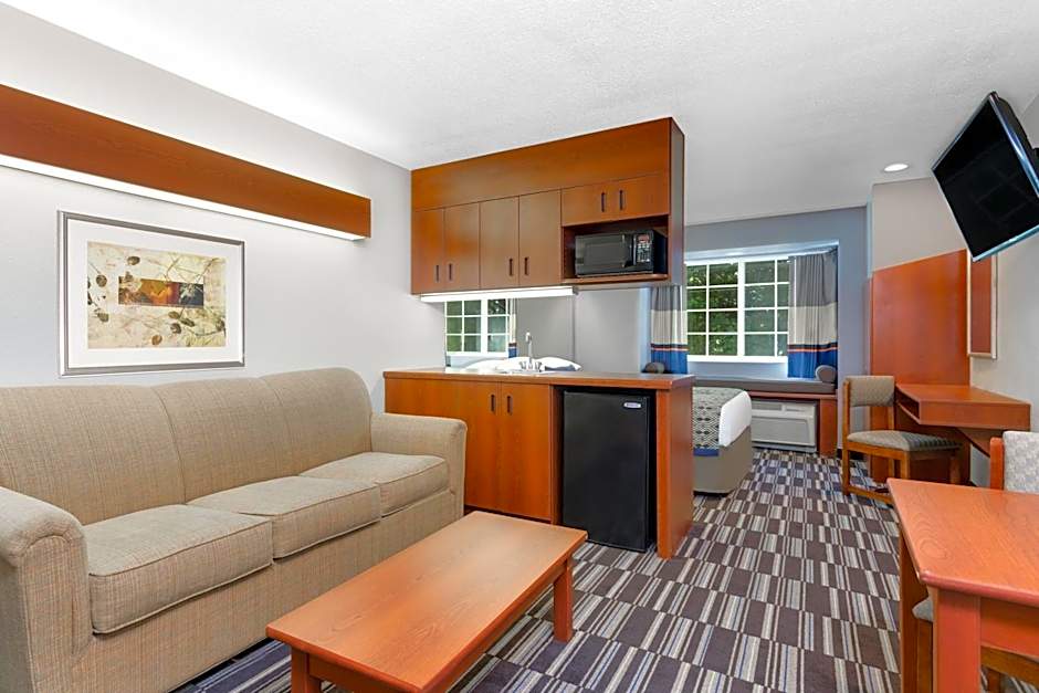 Microtel Inn & Suites By Wyndham Bremen