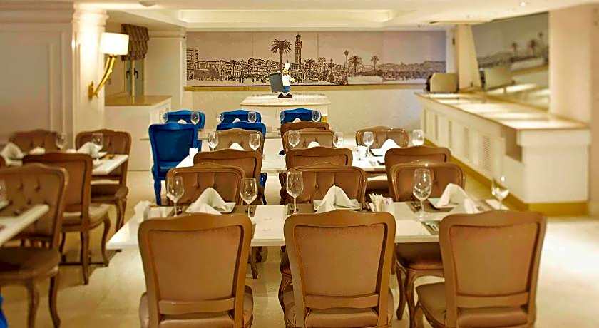 DoubleTree By Hilton Hotel Izmir - Alsancak