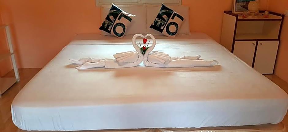 Photo 1 of 4 of Budget 1 Double Bed or 2 Beds