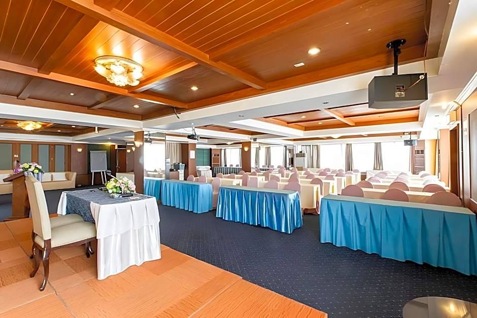 Nonthaburi Palace Hotel