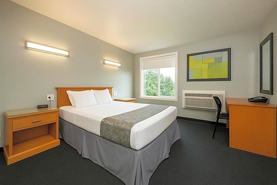 Sunnyside Inn and Suites