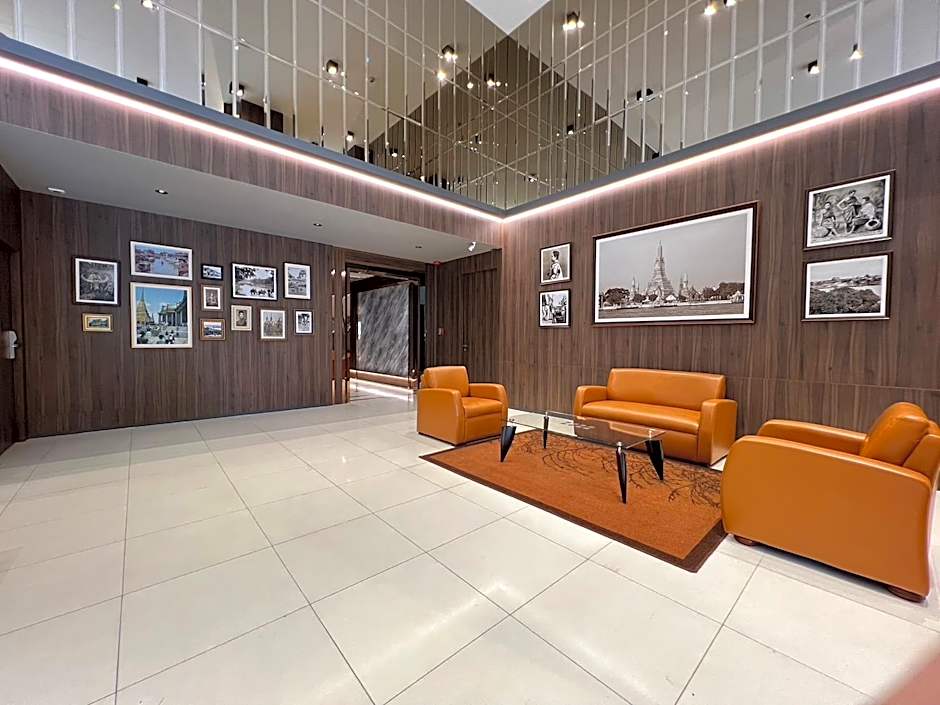 Grand Asoke Suites Boutique Residence