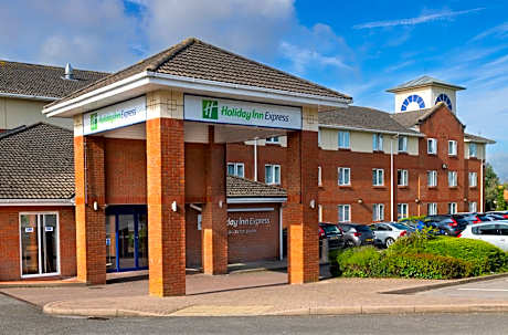 Holiday Inn Express Gloucester By IHG