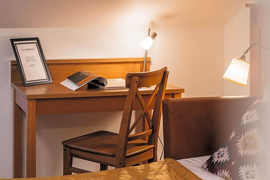 CATHEDRAL Old Town Suites