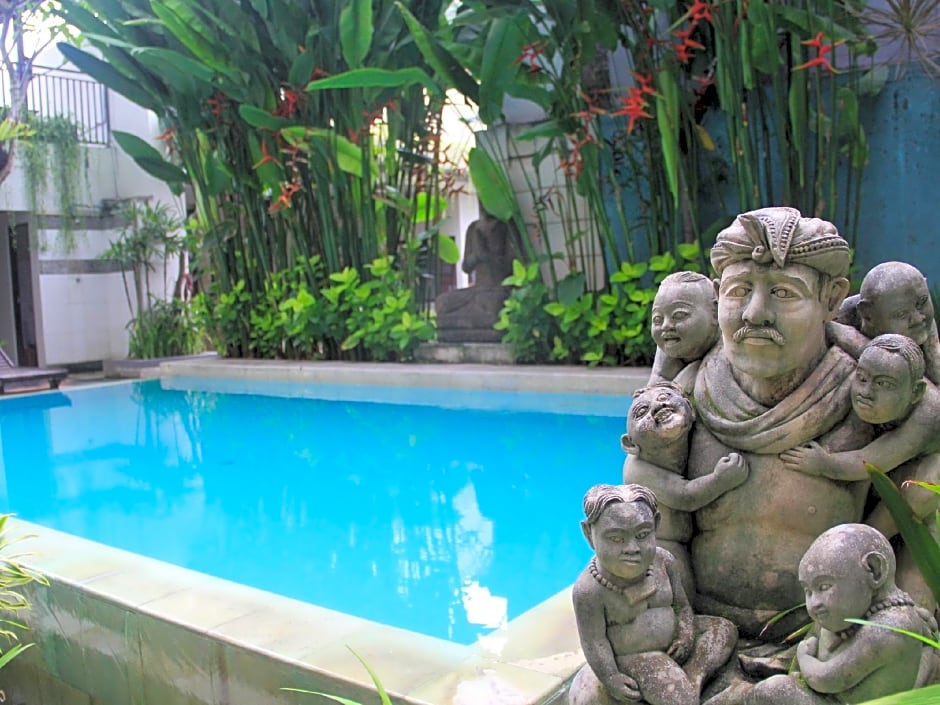 The Kubu Hotel