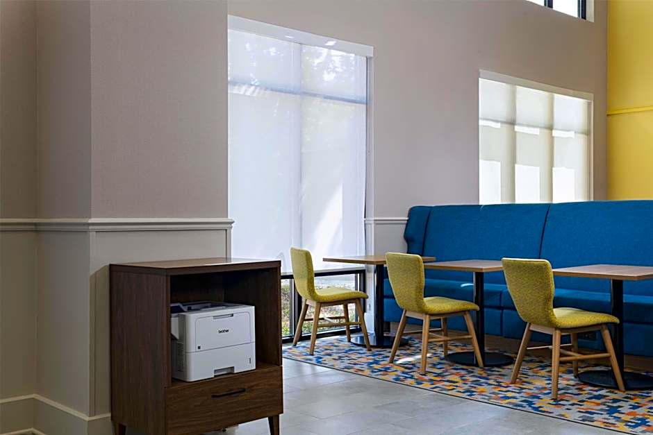 Hampton Inn & Suites Austin-Lakeway