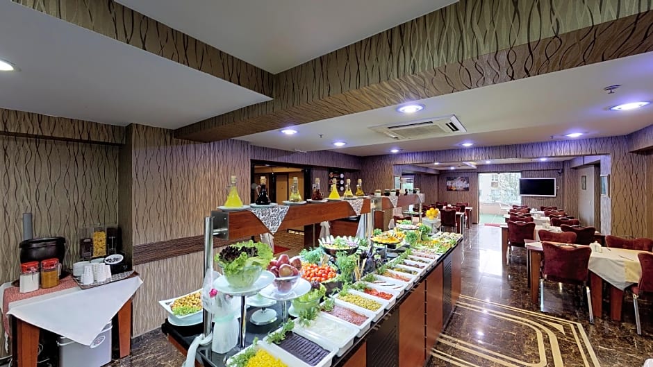 Green Prusa Hotel