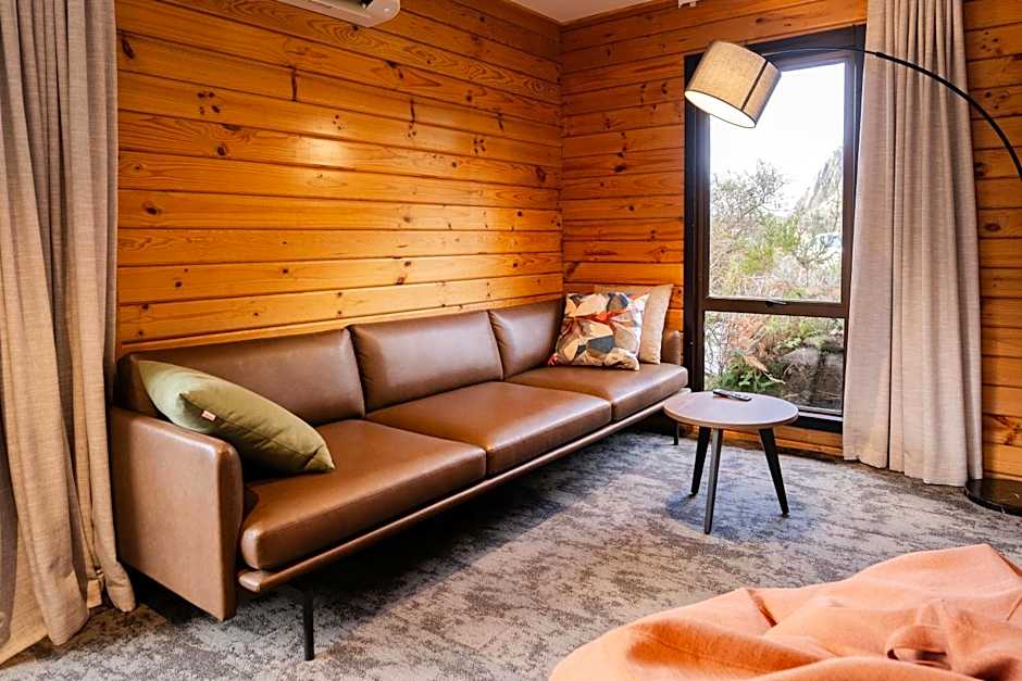 Haka House Hostel Aoraki Mt Cook