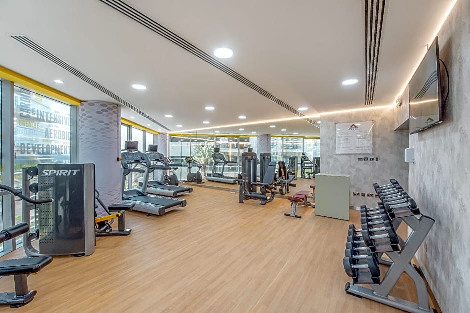 Golden Sands Hotel Creek