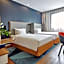 Holiday Inn Express Nanjing Xuanwu Lake By IHG